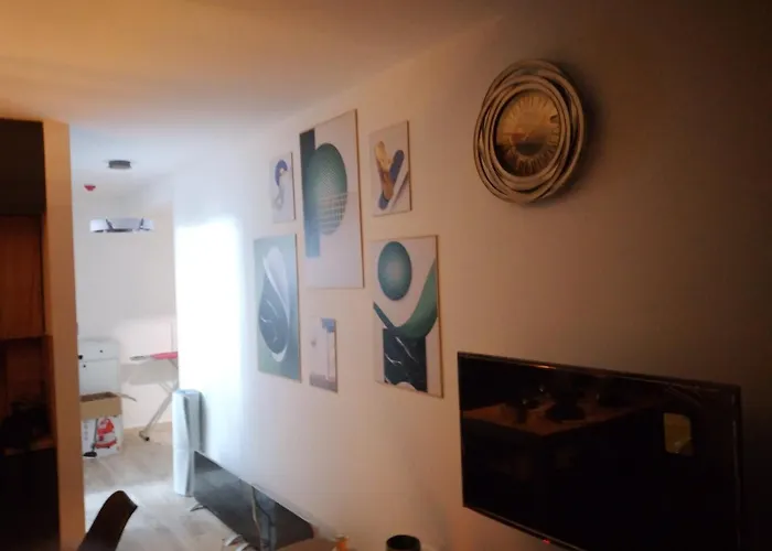 Lux Jovanovic - Gk *